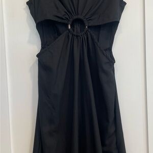 Teeny Tiny Little Black Drezs